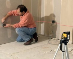 Niveau laser pro Dewalt DW088K-XJ : avantages et inconvénients