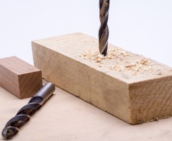 Comment percer du bois avec succès ?
