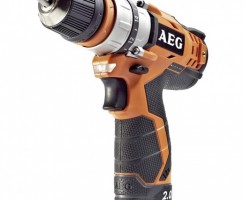 La perceuse visseuse AEG BBS 12C2-LI 202C fait-elle bien son travail ?